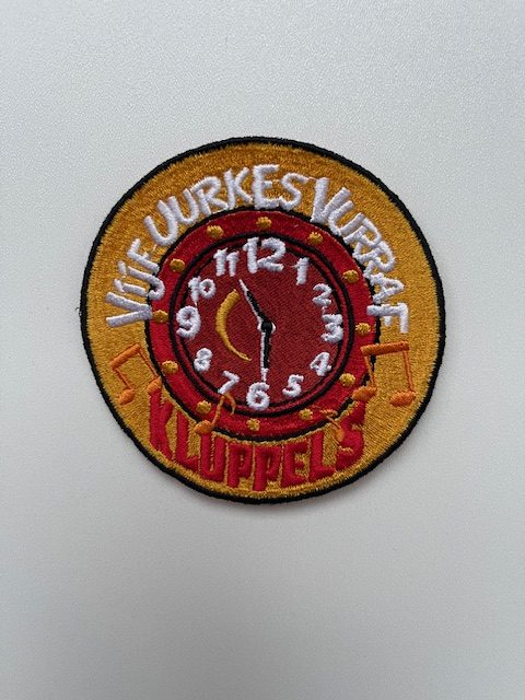 Vijf Uurkes Vurraf Embleem